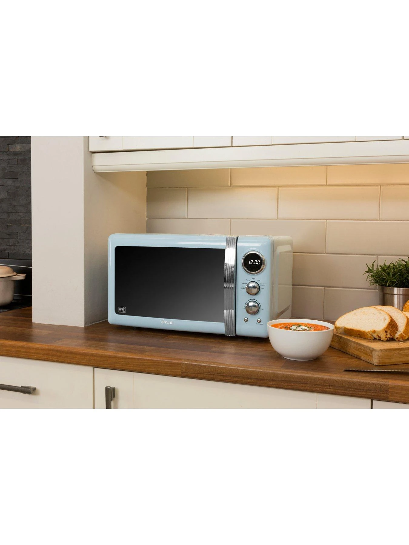 Swan SM22030BLN Retro 20-Litre Digital Microwave - Blue 4 Swan SM22030BLN Retro 20-Litre Digital Microwave - Blue - Image 2