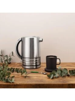 Dualit Architect Brushed Stainless Steel 1.7L Kettle -Appliance Pro KMUXP SQ3 0000000035 SILVER SLd1