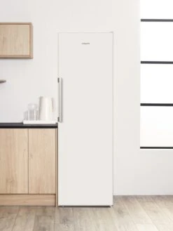 Hotpoint SH61QW1 59.5cm Wide, 167cm Tall Upright Fridge - White -Appliance Pro LDAGN SQ3 0000000013 WHITE SLd1