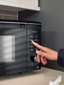 Samsung Easy View™ MC28M6055CK/EU 28-Litre Combination Microwave Oven With HotBlast™ Technology - Black 12 Samsung Easy View™ MC28M6055CK/EU 28-Litre Combination Microwave Oven With HotBlast™ Technology - Black -Appliance Pro LV6PU SQ4 0000000004 BLACK SLd2