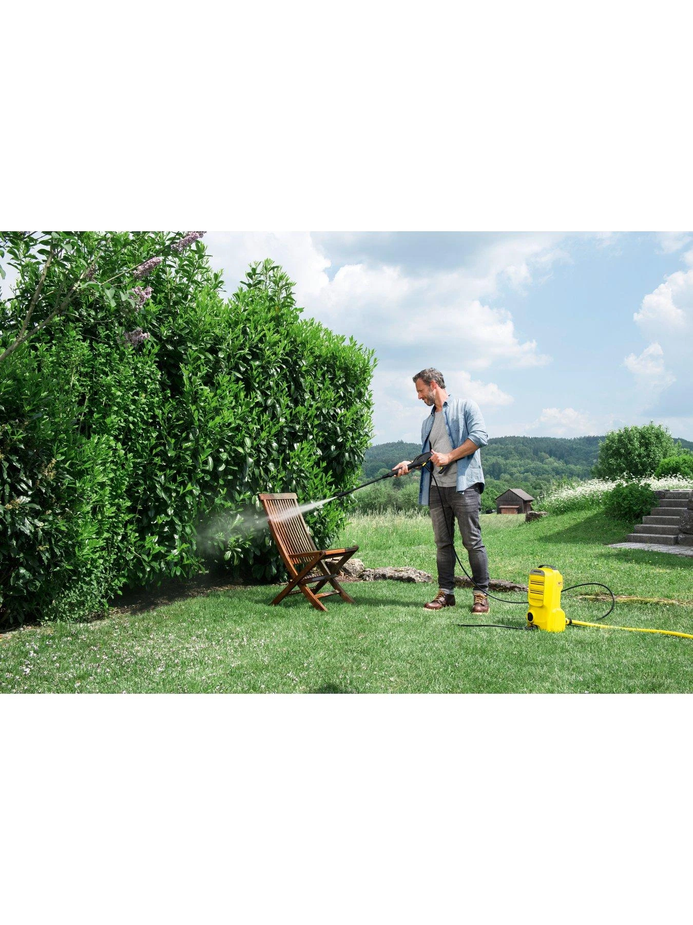 Karcher K2 Compact Pressure Washer 6 Karcher K2 Compact Pressure Washer - Image 4