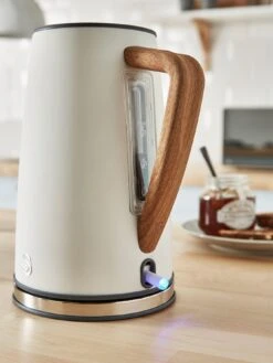 Swan 1.7L Nordic Style Kettle - White -Appliance Pro NMVDT SQ5 0000000013 WHITE SLd3