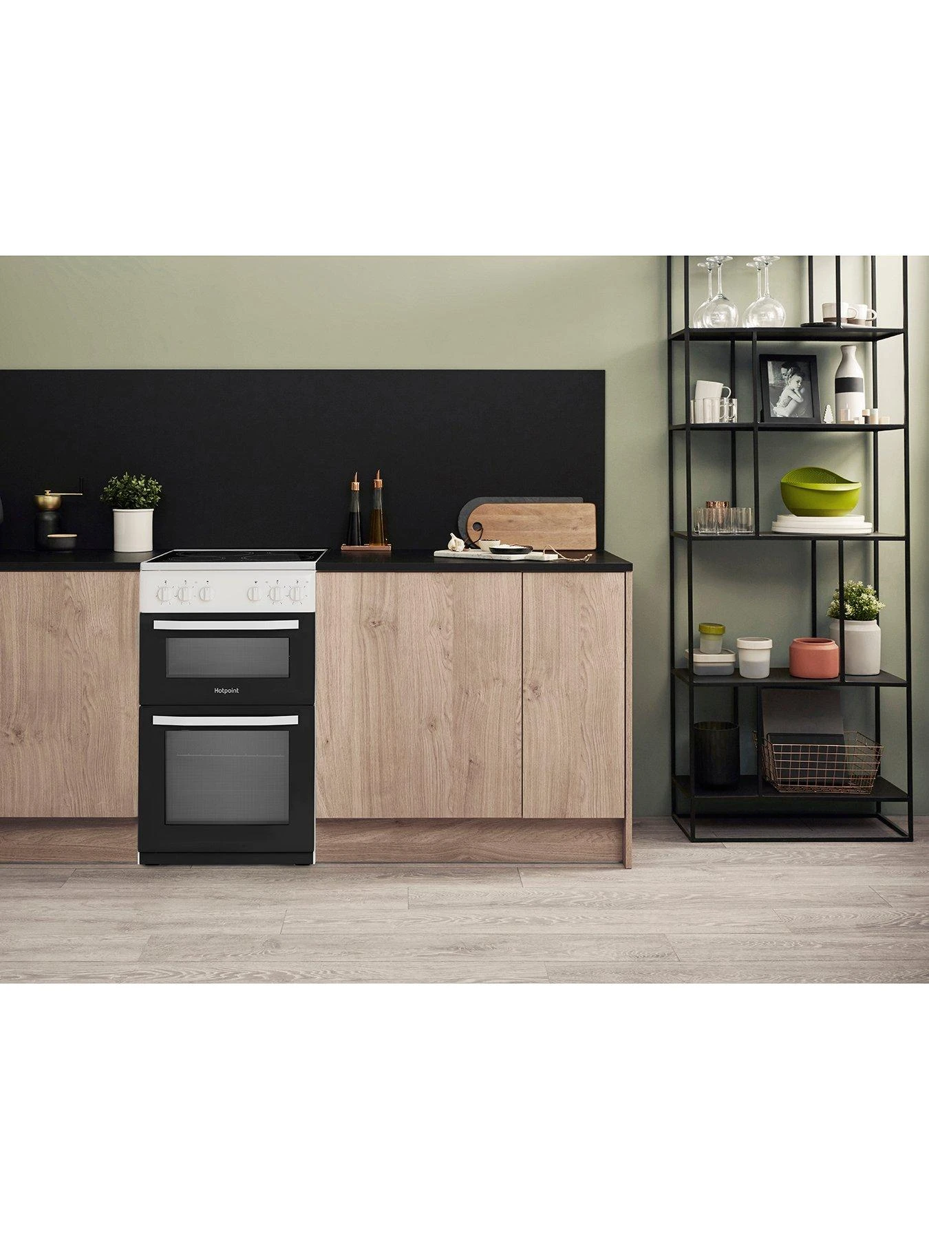 Hotpoint HD5V92KCW 50cm Wide Electric Twin Cavity Single Oven Cooker - White 5 Hotpoint HD5V92KCW 50cm Wide Electric Twin Cavity Single Oven Cooker - White - Image 3