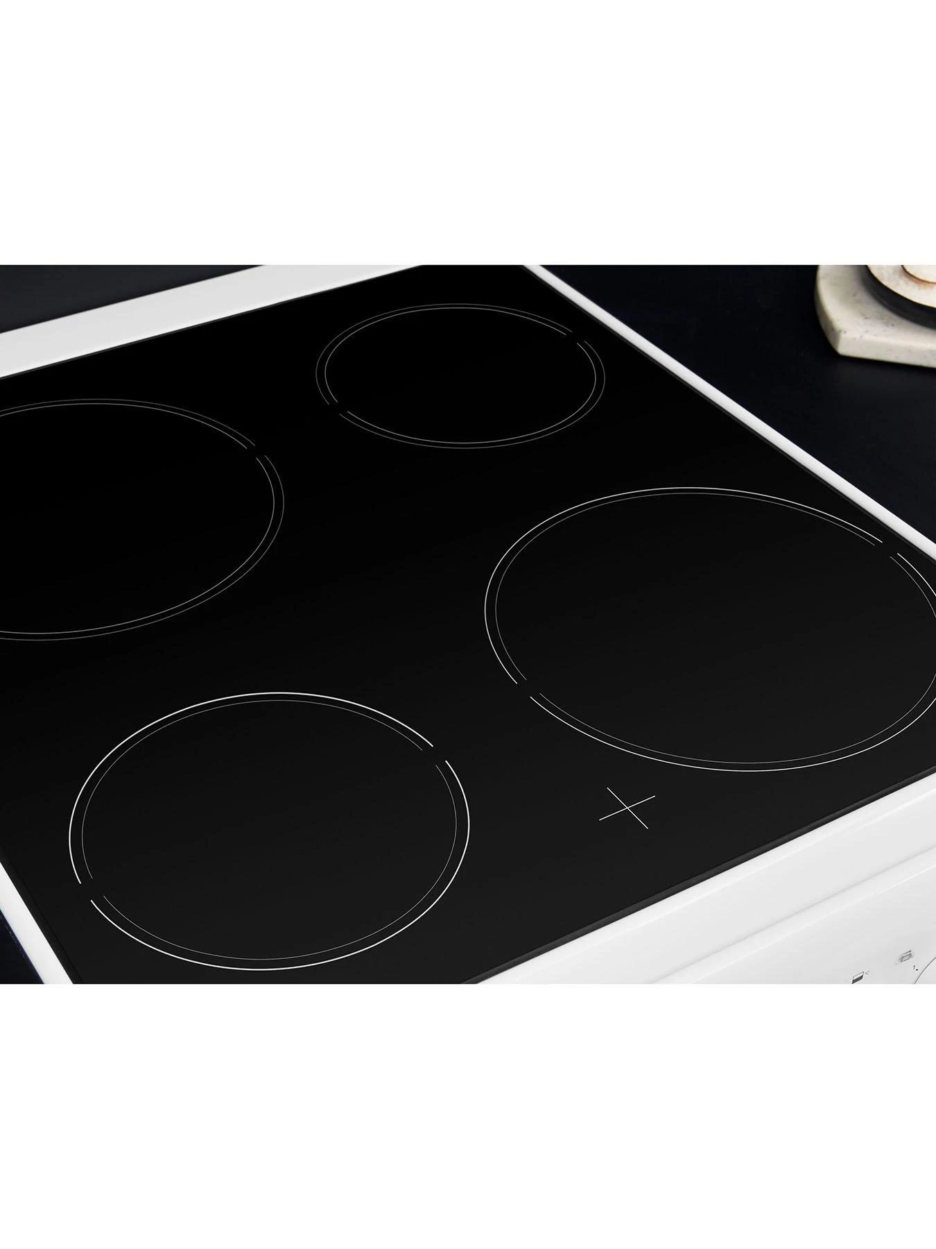 Hotpoint HD5V92KCW 50cm Wide Electric Twin Cavity Single Oven Cooker - White 6 Hotpoint HD5V92KCW 50cm Wide Electric Twin Cavity Single Oven Cooker - White - Image 4