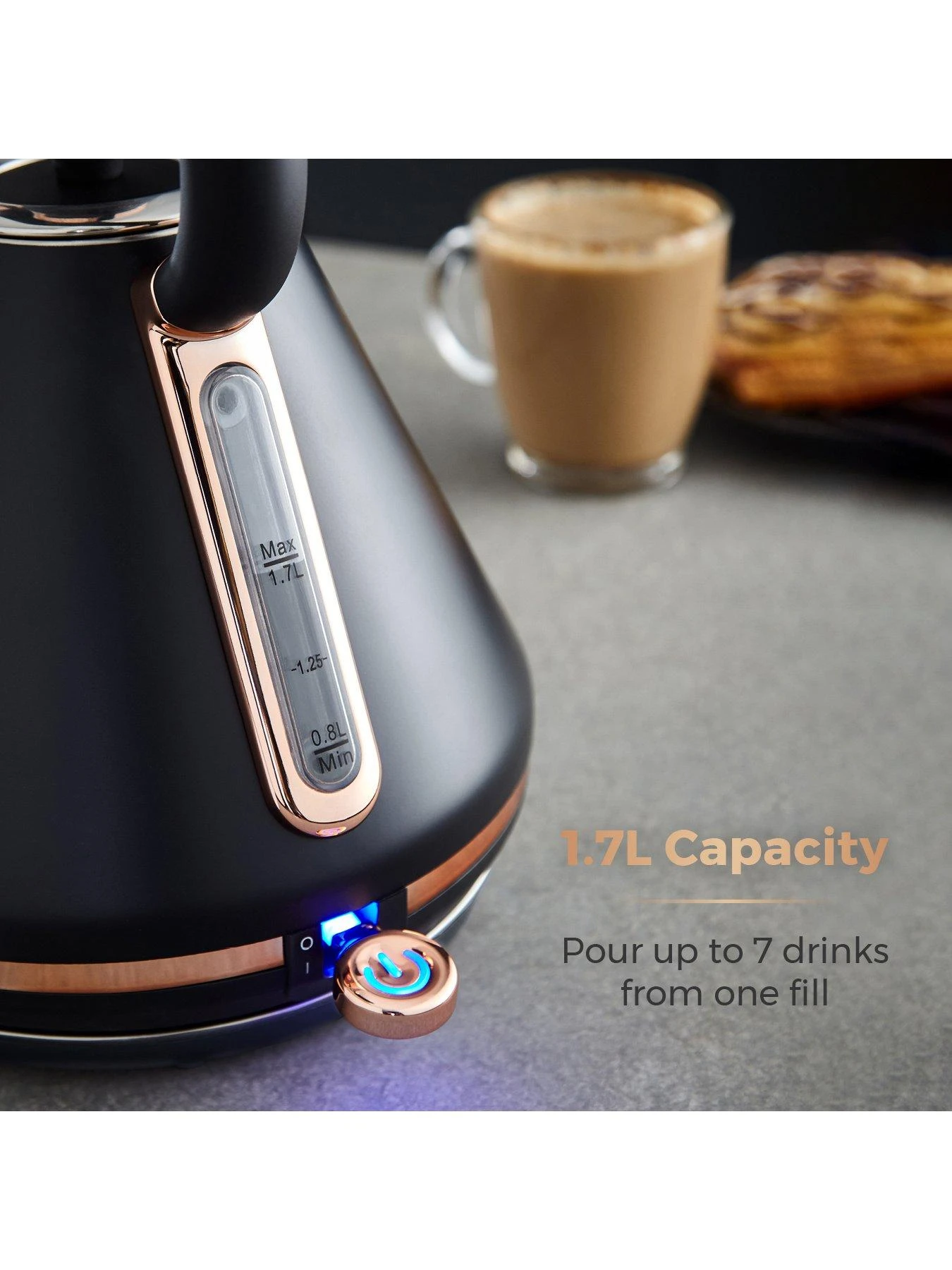 Tower Cavaletto 1.7L Pyramid Kettle - Black & Rose Gold 7 Tower Cavaletto 1.7L Pyramid Kettle - Black & Rose Gold - Image 5