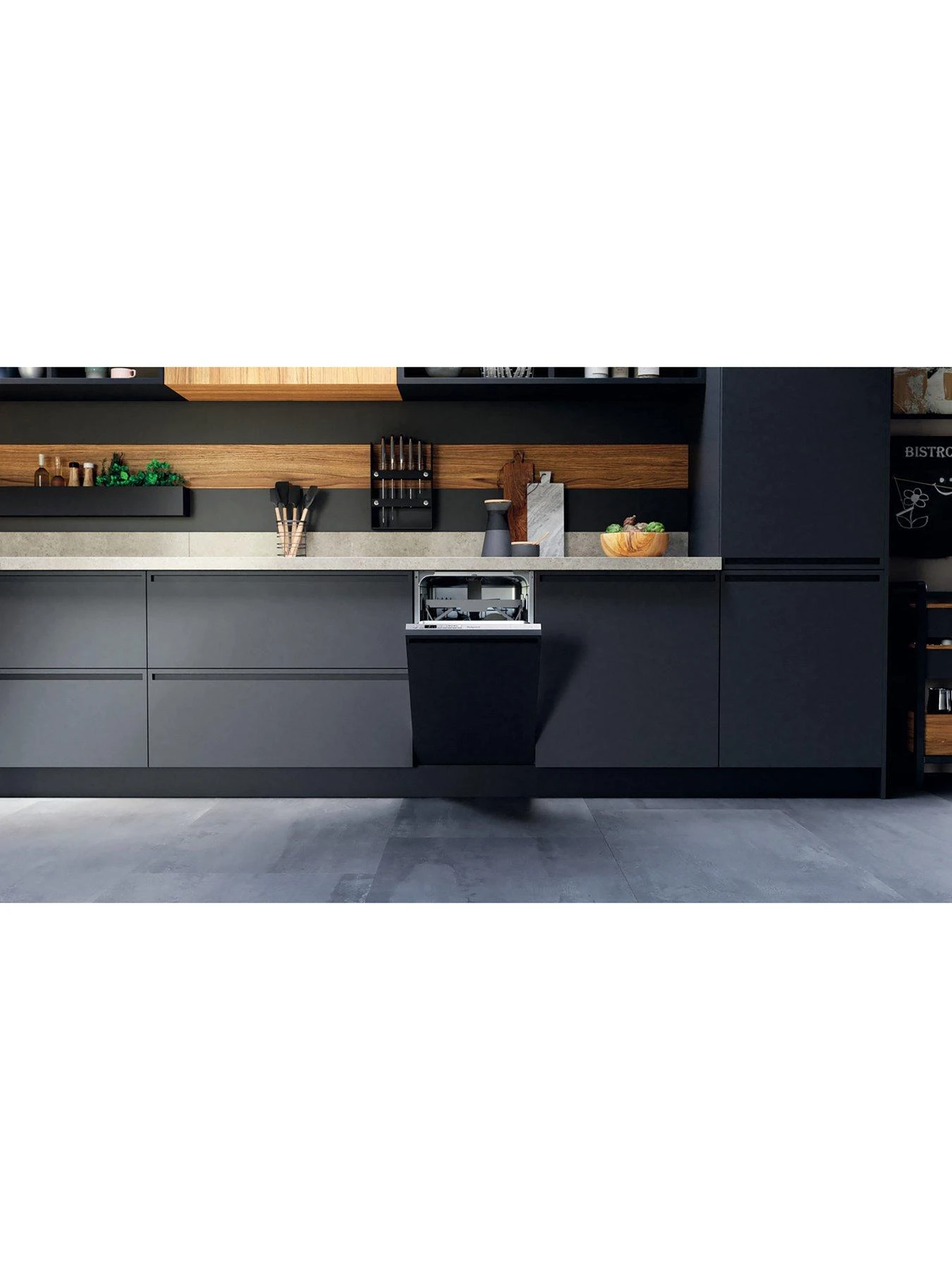 Hotpoint HSIO3T223WCEUKN Slimline Integrated Dishwasher 5 Hotpoint HSIO3T223WCEUKN Slimline Integrated Dishwasher - Image 3