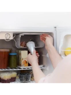 Russell Hobbs RHTTF67W-LCK Under Counter Mini Fridge Cooler - White 14 Russell Hobbs RHTTF67W-LCK Under Counter Mini Fridge Cooler - White -Appliance Pro RRCFH SQ5 0000000013 WHITE SLd3