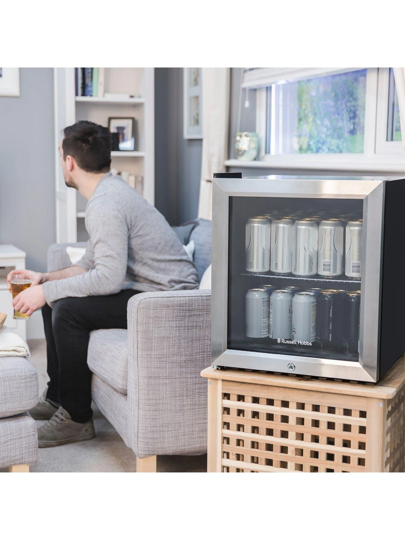 Russell Hobbs RHGWC3SS-C-LCK Beer & Wine Drinks Mini Fridge With Lock - Stainless Steel 6 Russell Hobbs RHGWC3SS-C-LCK Beer & Wine Drinks Mini Fridge With Lock - Stainless Steel - Image 4