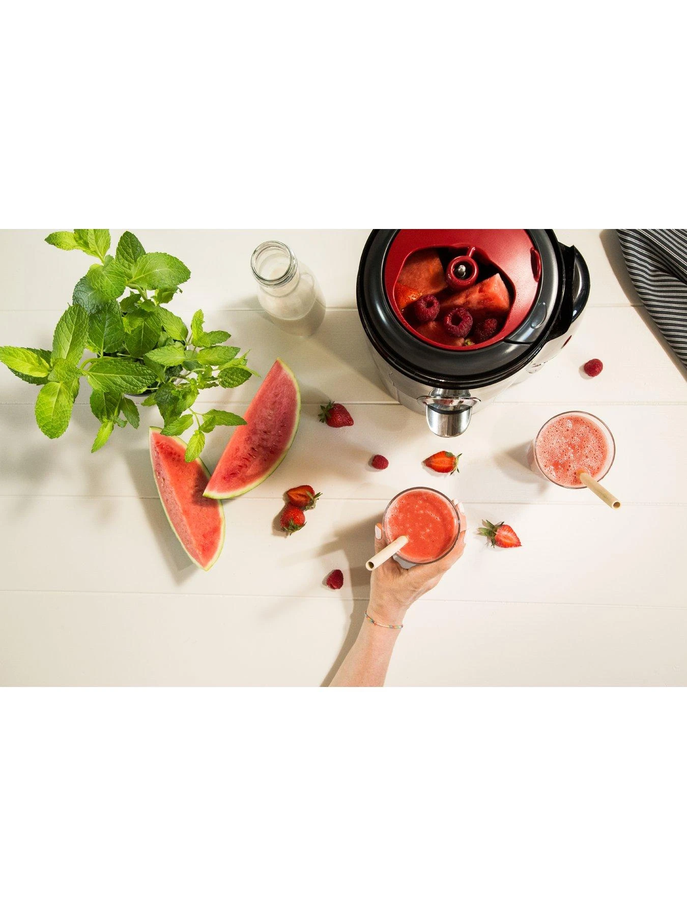 Magimix Juice Expert 3 5 Magimix Juice Expert 3 - Image 3