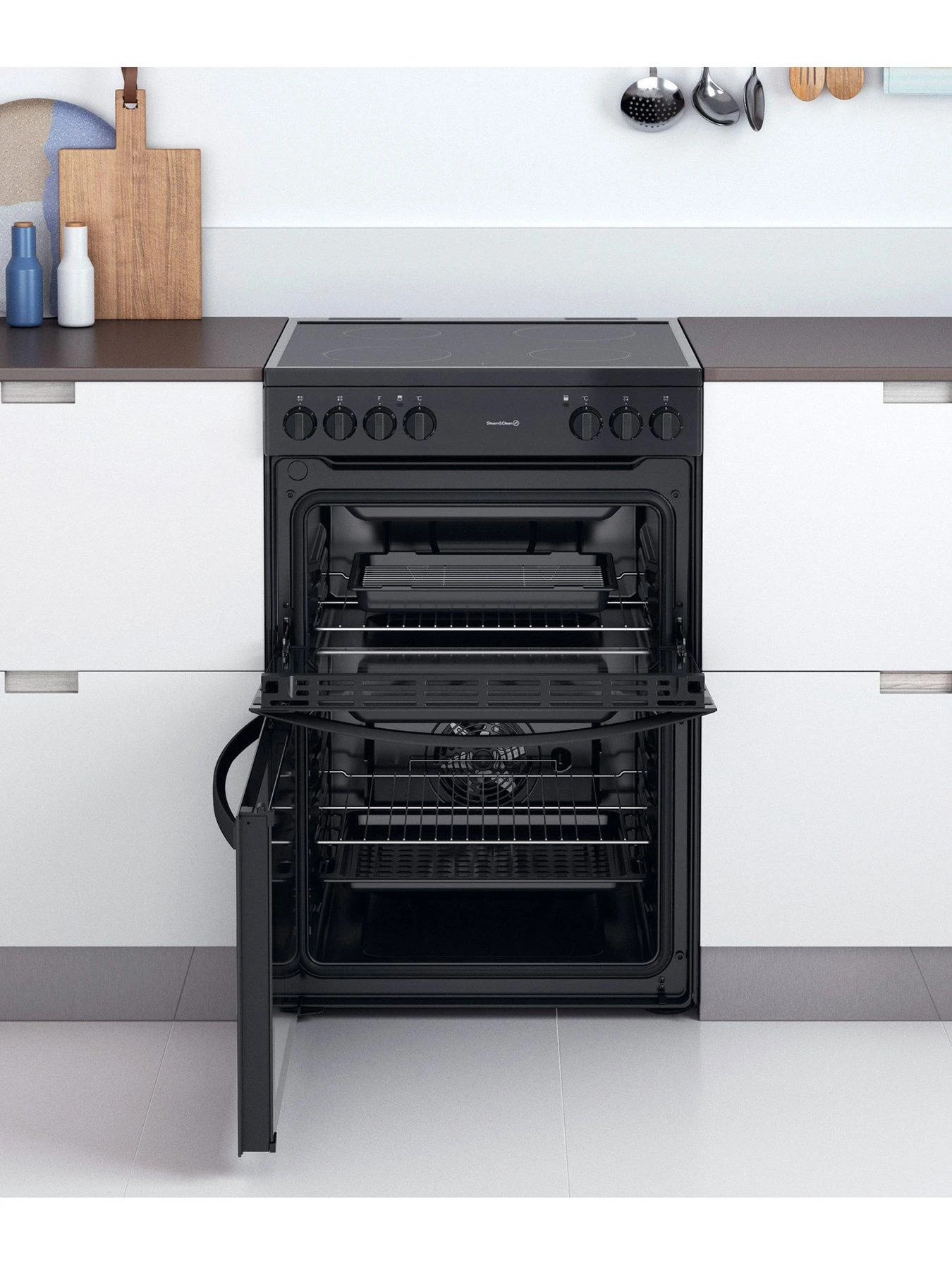 Indesit ID67V9KMB 60cm Wide Double Oven Electric Cooker With Ceramic Hob - Black 6 Indesit ID67V9KMB 60cm Wide Double Oven Electric Cooker With Ceramic Hob - Black - Image 4