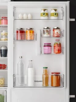 Hotpoint HTC18T311 Total No Frost 55cm Wide Integrated Fridge Freezer - White -Appliance Pro T7CKK SQ5 0000000013 WHITE SLd3