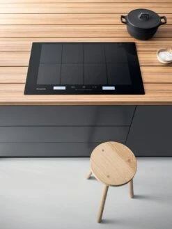 Hotpoint ACP778CBA 77cm Wide Built-in Induction Hob - Black -Appliance Pro T7CLM SQ3 0000000004 BLACK SLd1