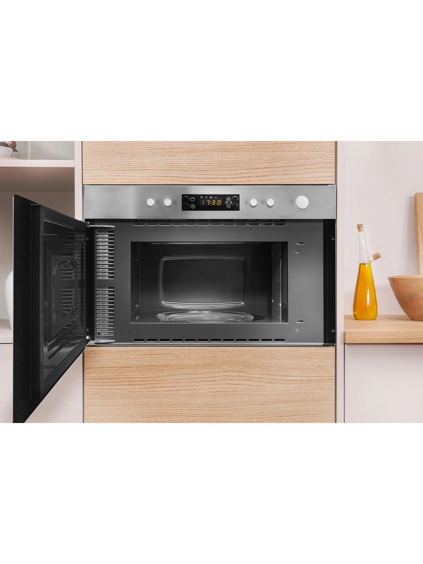 Indesit MWI5213IX 60cm Wide Built-in Microwave With Grill - Stainless Steel 8 Indesit MWI5213IX 60cm Wide Built-in Microwave With Grill - Stainless Steel - Image 6