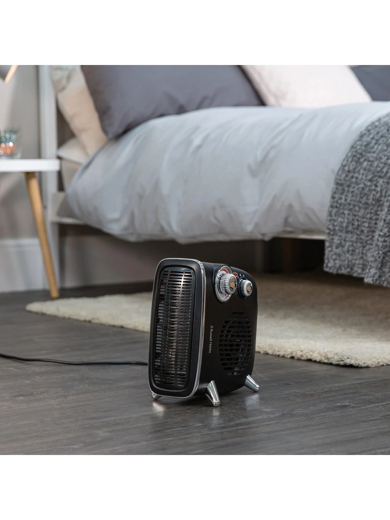 Russell Hobbs Vertical & Horizontal Retro Heater 8 Russell Hobbs Vertical & Horizontal Retro Heater - Image 6