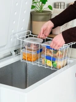 Russell Hobbs RH142CF2002 142 Litre Chest Freezer - White -Appliance Pro U7MP3 SQ5 0000000013 WHITE SLd3