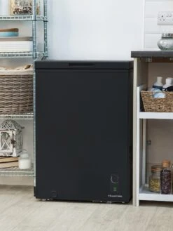 Russell Hobbs RH99CF1001B 99L Chest Freezer, Black -Appliance Pro UCLWA SQ4 0000000004 BLACK SLd2