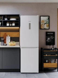 Hotpoint H5X 82O W 60cm Wide, Total No Frost Fridge Freezer - White -Appliance Pro UV5ZZ SQ3 0000000013 WHITE SLd1