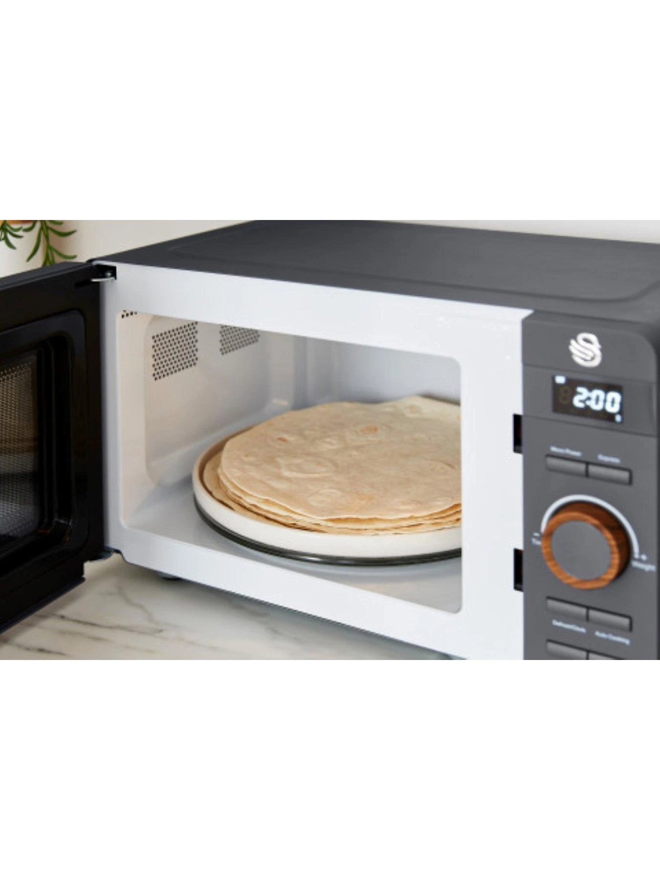 Swan 20L Nordic 800w Microwave- Grey 6 Swan 20L Nordic 800w Microwave- Grey - Image 4