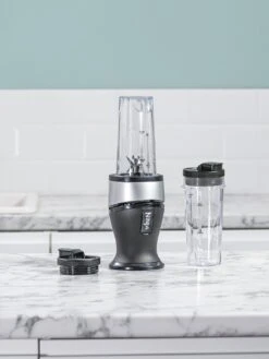 NINJA 700W Slim Blender & Smoothie Maker QB3001UKS - Silver -Appliance Pro V9Z1L SQ2 0000000088 NO COLOR SLd