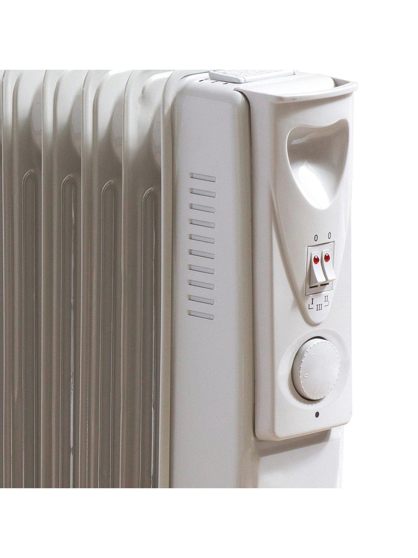 Daewoo 2000W 9-Fin Oil-Filled Radiator With Thermostat 6 Daewoo 2000W 9-Fin Oil-Filled Radiator With Thermostat - Image 4