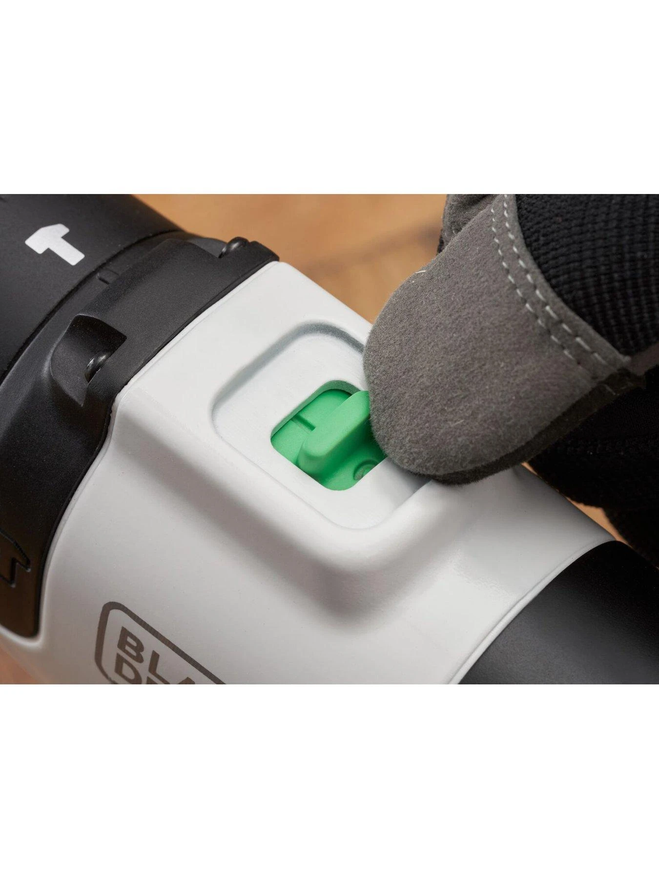 Black & Decker REVIVA™ 12V Hammer Drill REVHD12C-GB 8 Black & Decker REVIVA™ 12V Hammer Drill REVHD12C-GB - Image 6