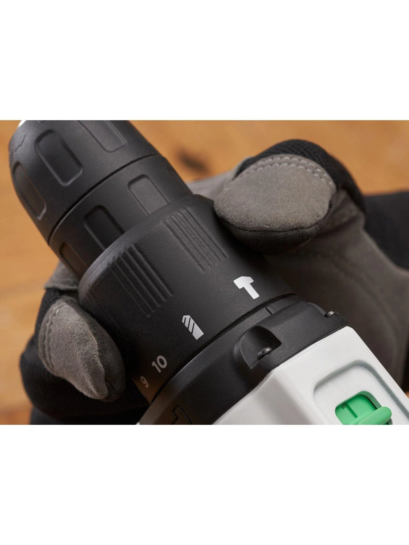 Black & Decker REVIVA™ 12V Hammer Drill REVHD12C-GB 9 Black & Decker REVIVA™ 12V Hammer Drill REVHD12C-GB - Image 7