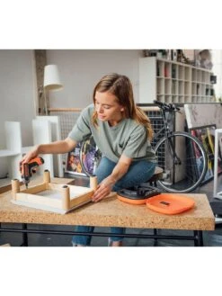 Black & Decker 3.6V Cordless Screwdriver BCF611CKUSB-GB 12 Black & Decker 3.6V Cordless Screwdriver BCF611CKUSB-GB -Appliance Pro VAOEV SQ3 0000000088 NO COLOR SLd1