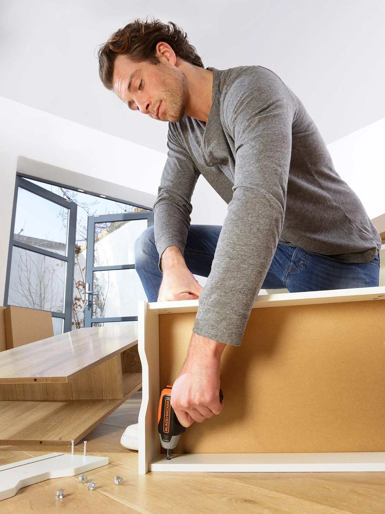 Black & Decker 3.6V Cordless Screwdriver BCF611CKUSB-GB 6 Black & Decker 3.6V Cordless Screwdriver BCF611CKUSB-GB - Image 4