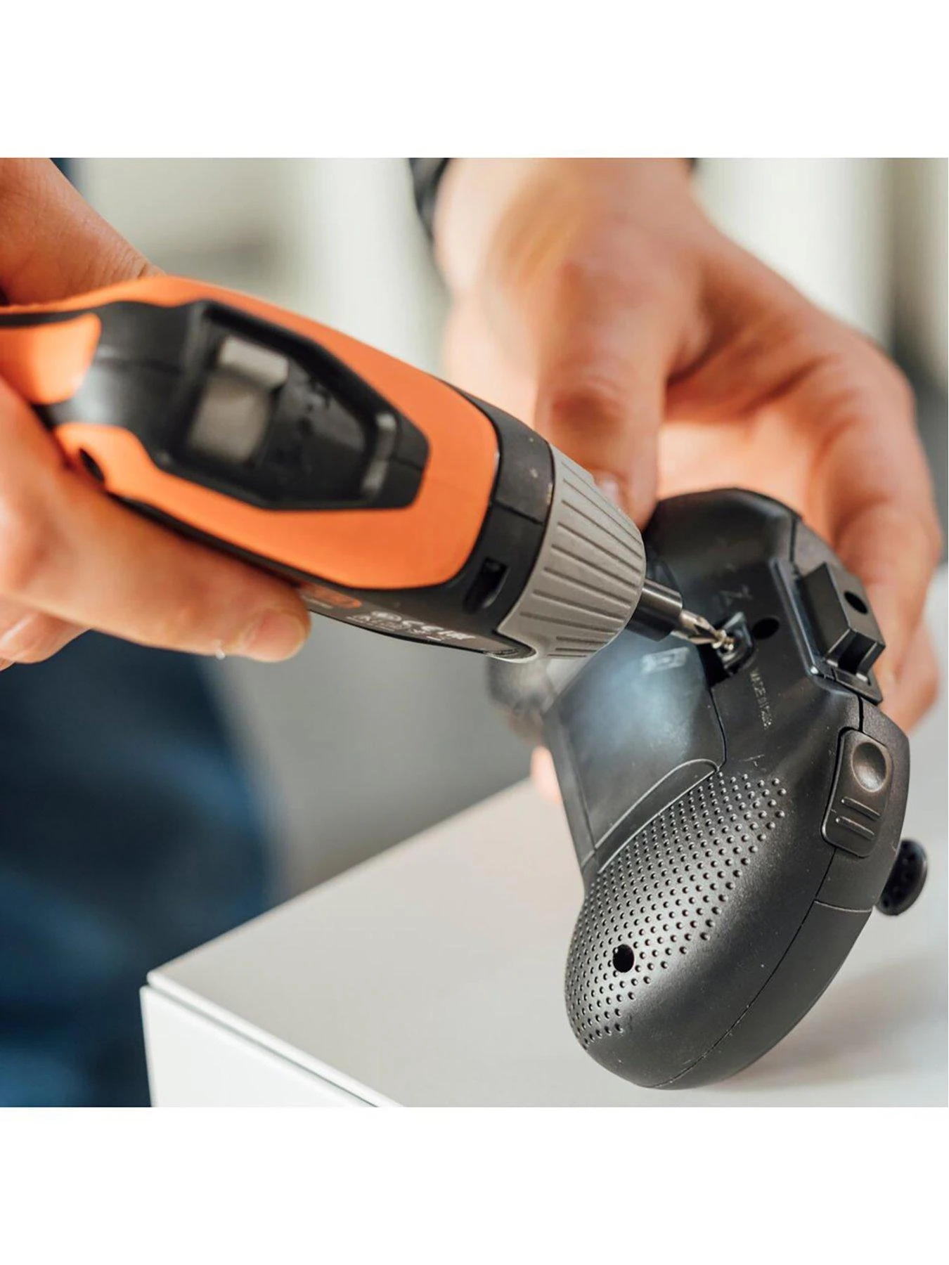 Black & Decker 3.6V Cordless Screwdriver BCF611CKUSB-GB 9 Black & Decker 3.6V Cordless Screwdriver BCF611CKUSB-GB - Image 7