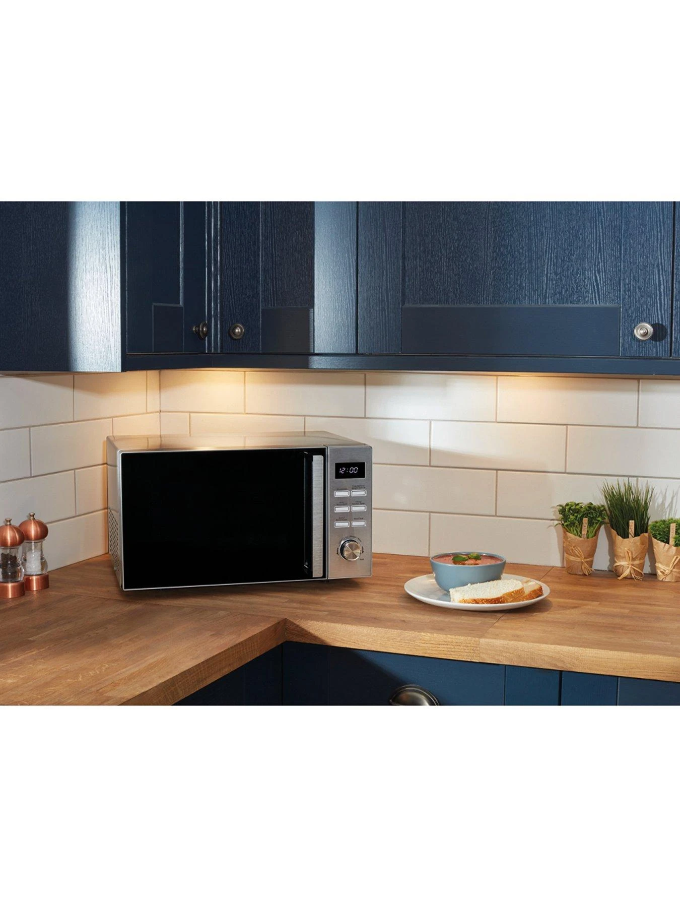 Beko 900W 28L Convection Microwave 6 Beko 900W 28L Convection Microwave - Image 4