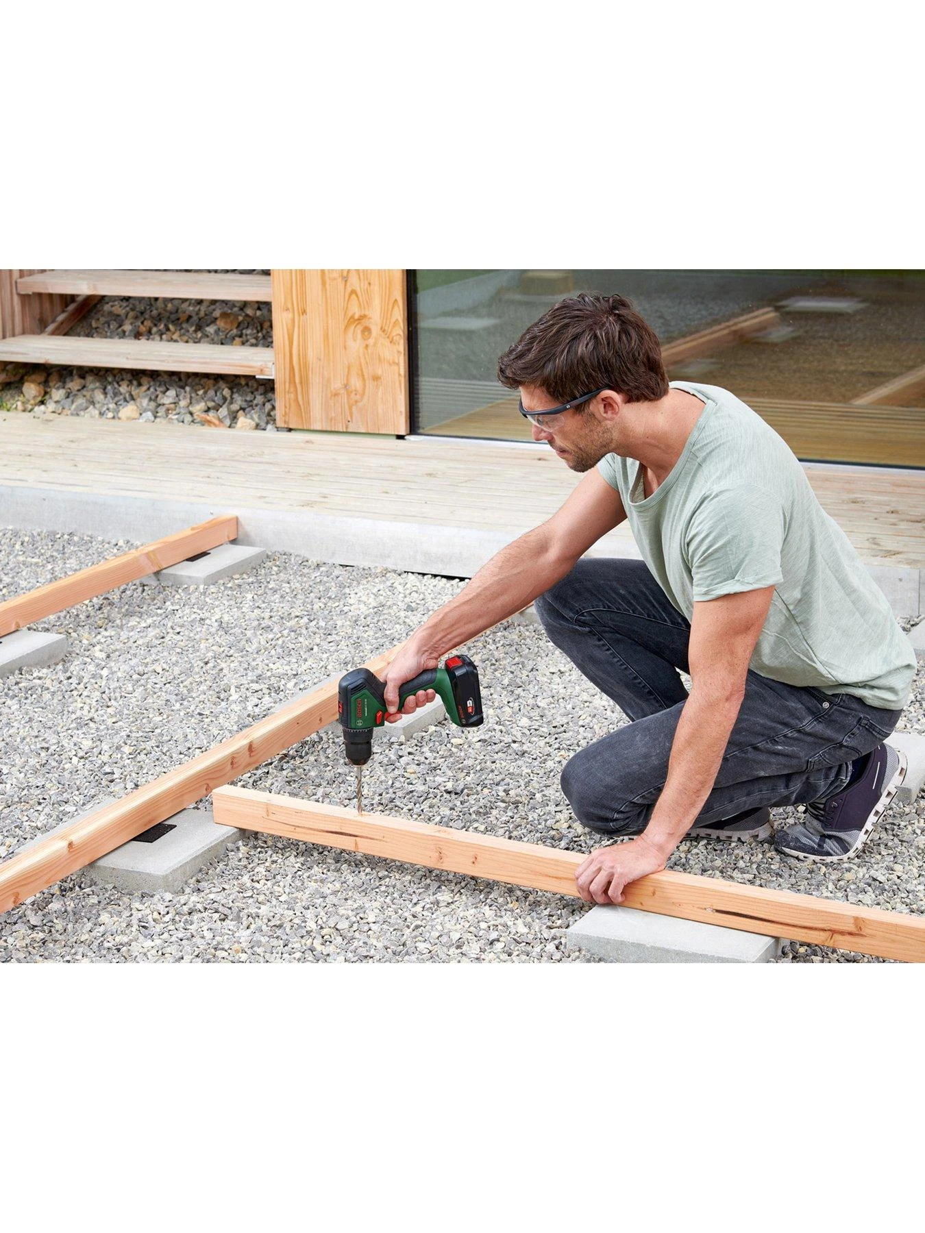 Bosch UniversalDrill 18V-60 Cordless 2-Speed Drill/Driver With 2x 2.0Ah Batteries and AL 18V-20 Charger 9 Bosch UniversalDrill 18V-60 Cordless 2-Speed Drill/Driver With 2x 2.0Ah Batteries and AL 18V-20 Charger - Image 7