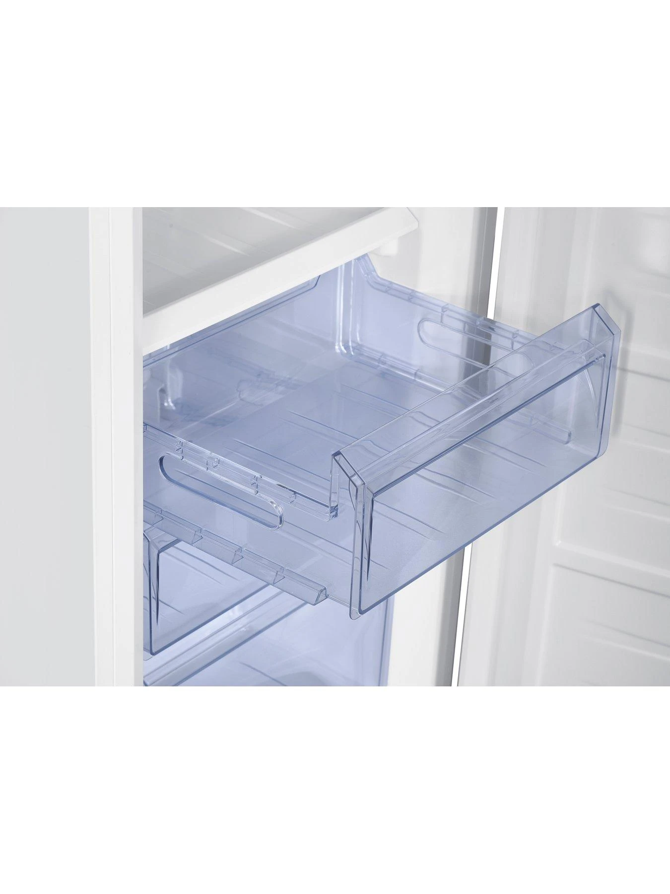 Swan SR156120W 55cm Wide, Total No Frost, 50/50 Split Fridge Freezer - White 8 Swan SR156120W 55cm Wide, Total No Frost, 50/50 Split Fridge Freezer - White - Image 6