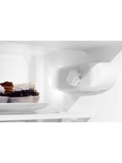 Indesit IB7030A1DUK1 70/30 Integrated Fridge Freezer -Appliance Pro VLLT3 SQ5 0000000013 WHITE SLd3