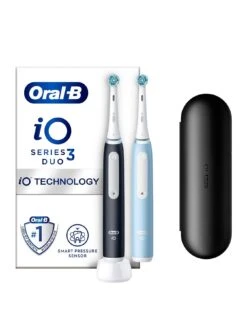 Oral B Oral-B IO3 Matt Black & Ice Blue (Duo Pack + Travel Case)