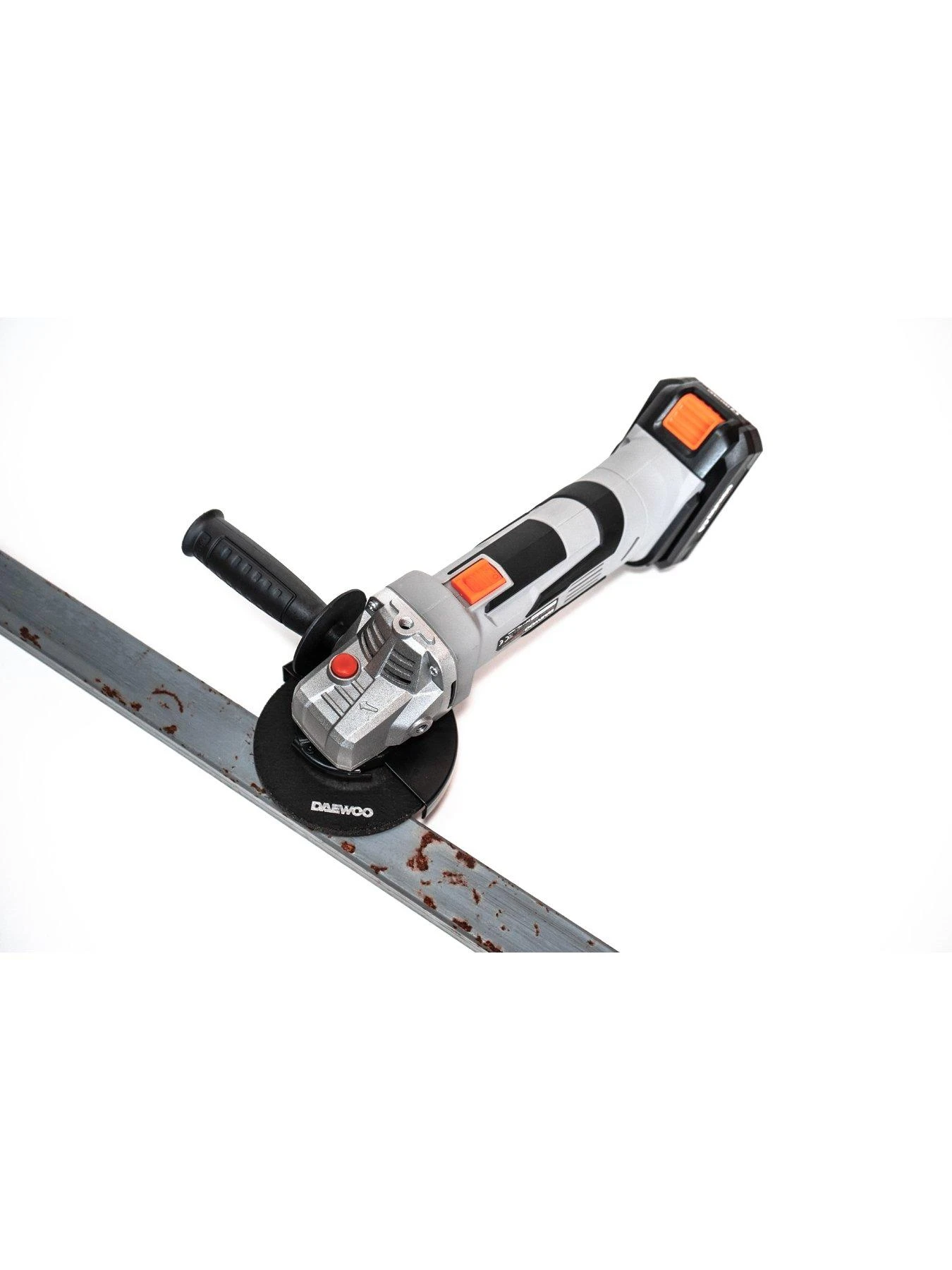 Daewoo U-FORCE Series 18V Cordless Angle Grinder (125mm) Body Only 9 Daewoo U-FORCE Series 18V Cordless Angle Grinder (125mm) Body Only - Image 7