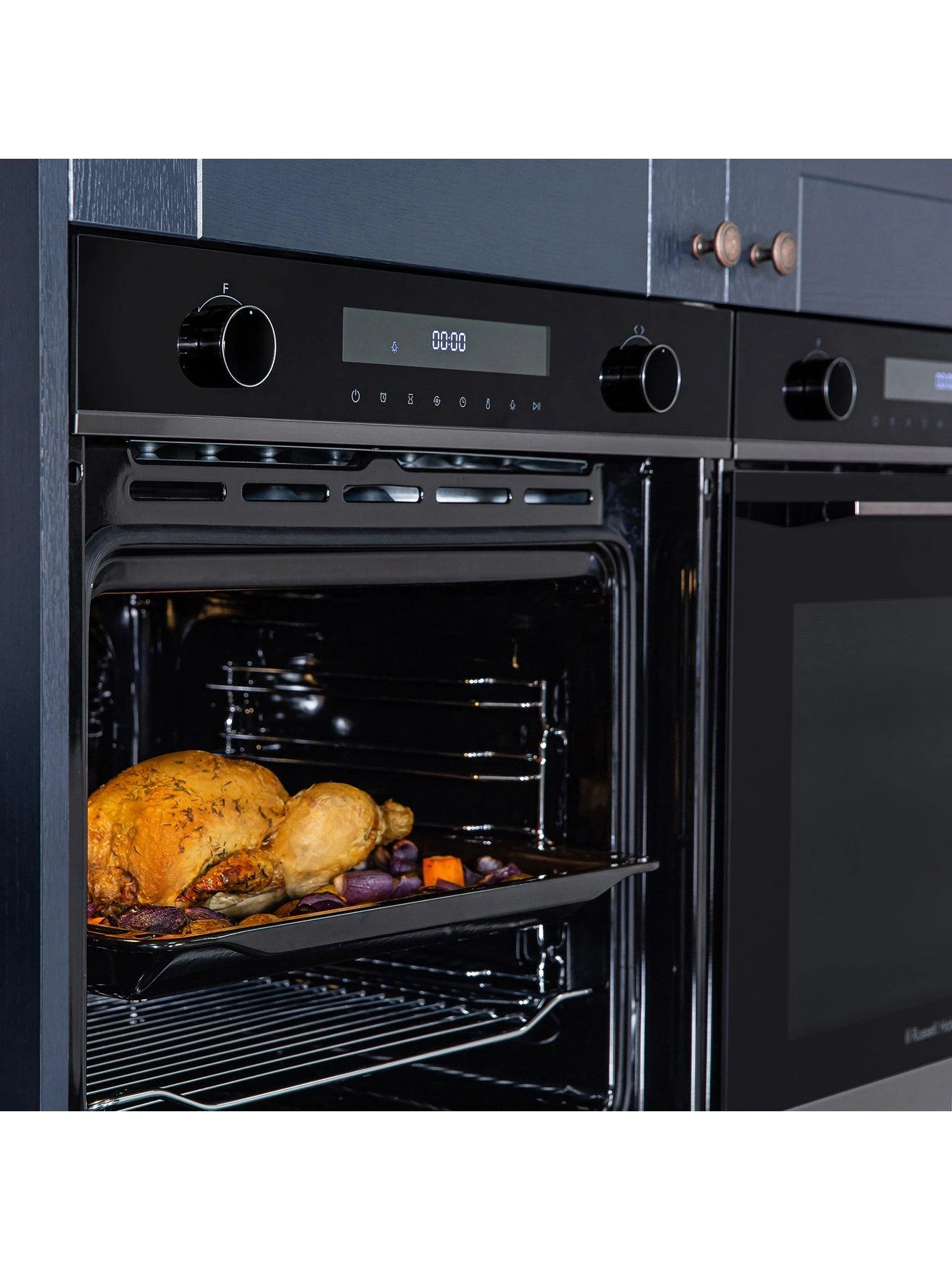 Russell Hobbs MIDNIGHT RHEO7201DS BUILT-IN MULTI-FUNCTIONAL ELECTRIC FAN OVEN Dark Steel 6 Russell Hobbs MIDNIGHT RHEO7201DS BUILT-IN MULTI-FUNCTIONAL ELECTRIC FAN OVEN Dark Steel - Image 4