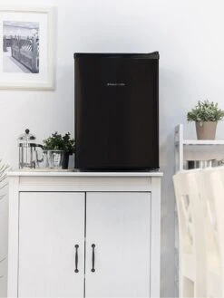 Russell Hobbs RHTTF67B 65L MINI FRIDGE Black -Appliance Pro VOXNZ SQ5 0000000004 BLACK SLd3