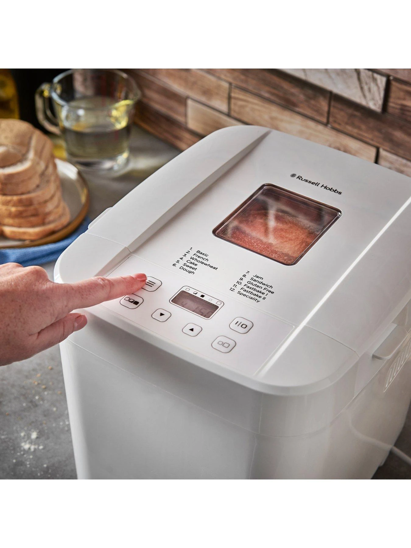 Russell Hobbs Compact Fast Bake Breadmaker 5 Russell Hobbs Compact Fast Bake Breadmaker - Image 3