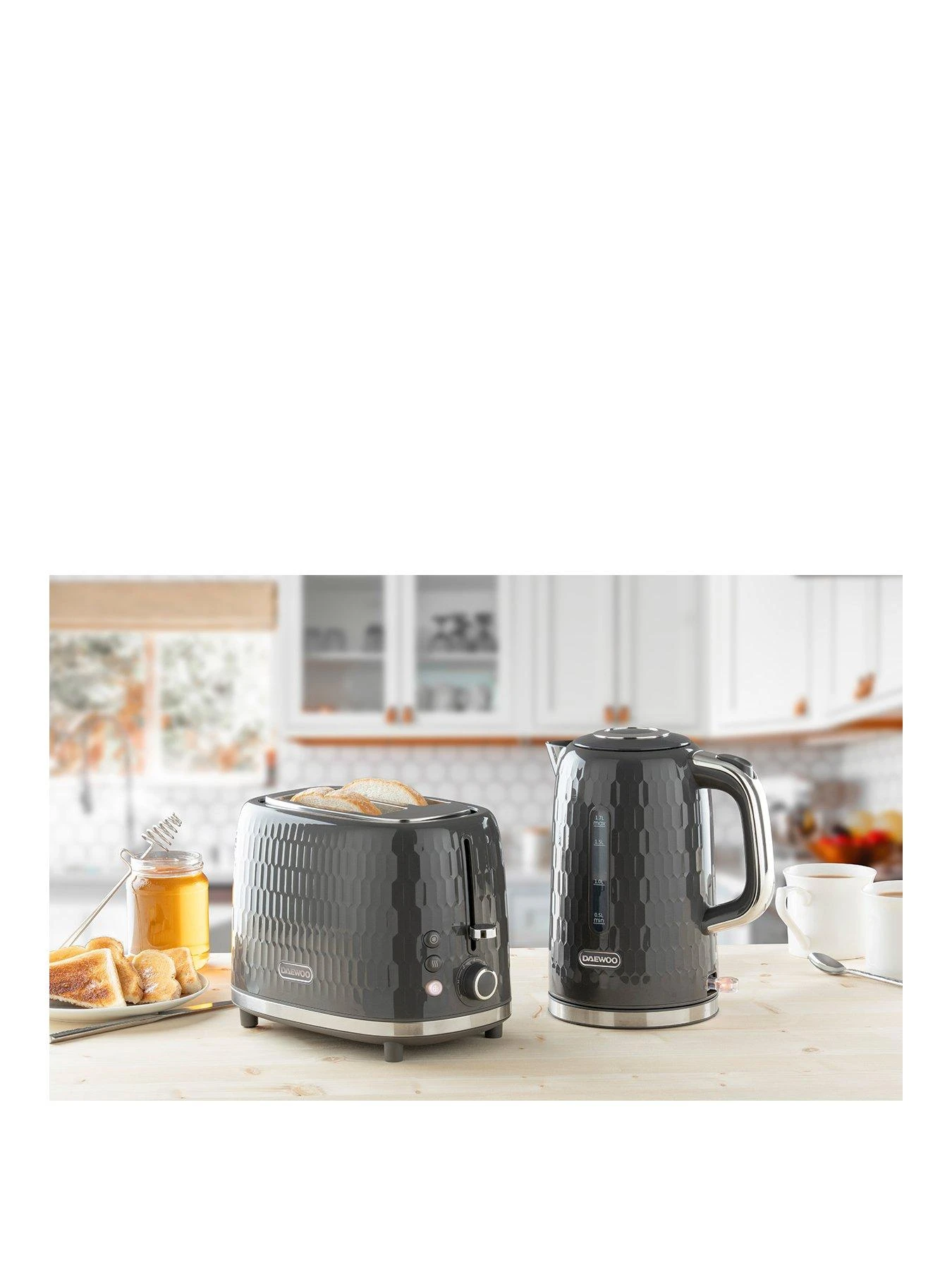 Daewoo 2 SET BUNDLE - 1.7L KETTLE 3KW & 2 SLICE HONEYCOMB TOASTER GREY 3 Daewoo 2 SET BUNDLE - 1.7L KETTLE 3KW & 2 SLICE HONEYCOMB TOASTER GREY