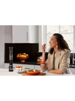 Black & Decker BLACK+DECKER Kitchen Wand Spice Grinder Attachment BCKM101SPFF-XJ 10 Black & Decker BLACK+DECKER Kitchen Wand Spice Grinder Attachment BCKM101SPFF-XJ -Appliance Pro VR5HM SQ3 0000000004 BLACK SLd1